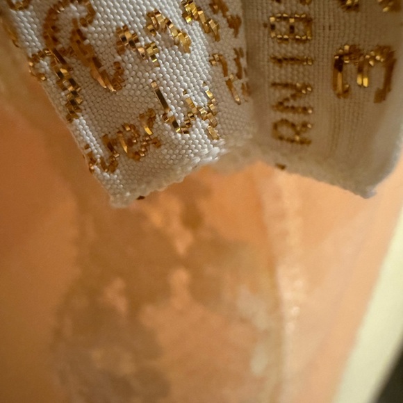 Elegant Peach Lace and Nylon Vintage Nightgown - Picture 12 of 12